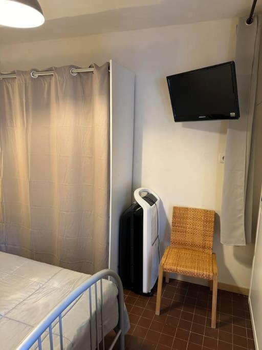 Appartement De Plain-Pied Avec Jardin Aviñón Exterior foto